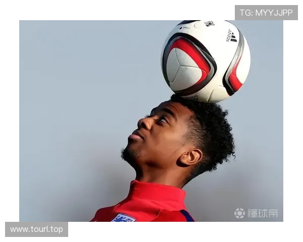 戈麦斯通过社媒宣布离队 感谢里尔永远在我心中占有特殊位置